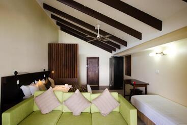 Mana Island Resort & Spa   Fiji