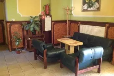 Nocleg ze śniadaniem Club Torony