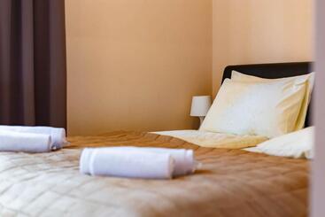 تختخواب و صبحانه Maya Panzio Rezidencia