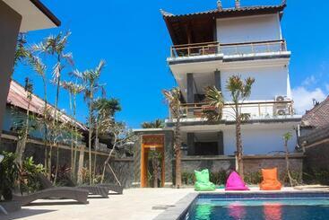 D Camel Hotel Lembongan
