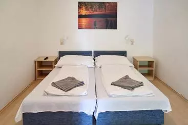 Hotel Platán