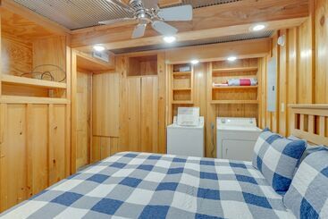 بيت ريفى 0.5 Mi To Lake: Patio At Heber Springs Cabin!