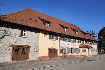 Hôtel (catégorie 1/2 *) Gasthaus Zum Raben