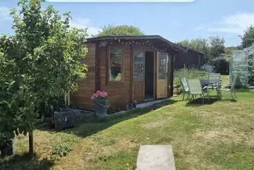 コテージ Glamping Cabin   Great For Hikers   Breakfast Inc!