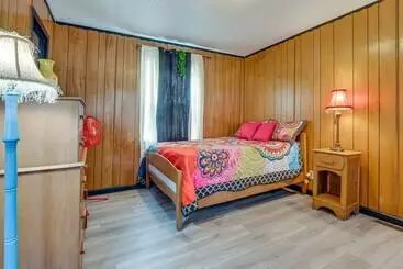 コテージ Cozy New Braunfels Retreat W/ Lake Dunlap Access