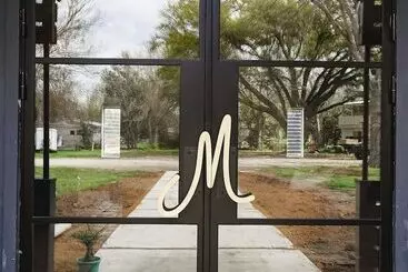 ホテル Melrose River Club