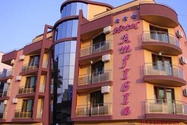 בית מלון כפרי Amfibia