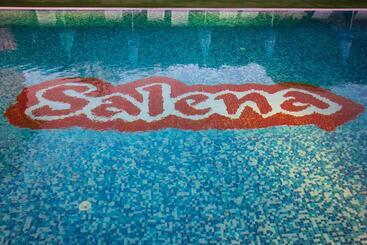 هتل Salena Beach