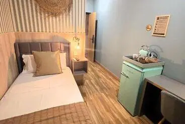 Luxury Green Hostal Madrid Gran Vía