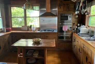 The Goat And Goose Bed & Breakfast