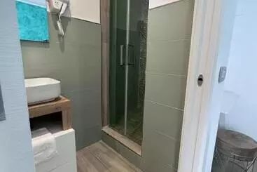 ベッドアンドブレックファースト Ilary Rooms 2.0