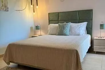 Pensió Lucie Lime Guesthouse