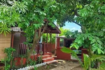 Huoneistohotelli Bungalow Chez Mouch Nosy Be 6