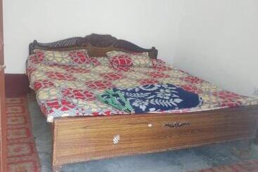 펜션 Harihar Atithi Bhawan