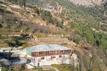 Albergue Rupi Valley Home Stay Raila