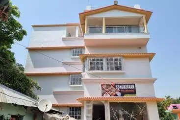 Bonobitaan Hotel & Restaurant