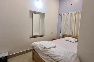 Bonobitaan Hotel & Restaurant