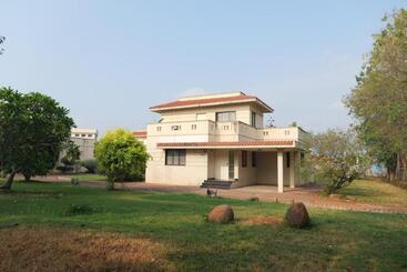 Hotelli Jtc Club Resort