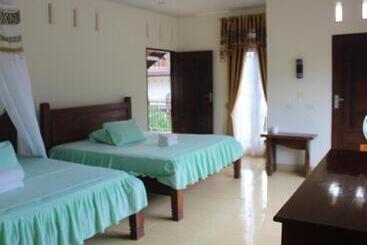 펜션 Bukit Lawang Backpacker Jungletrekking Only Booking With Us