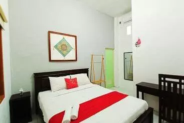 هتل Oyo 93837 Ipeda Homestay Syariah