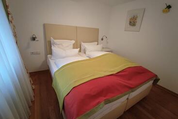 Room In Guest Room   Pension Forelle   Suite