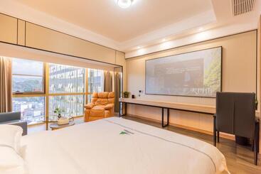 柒米居酒店(张家界城市中心店)