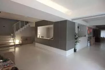 تختخواب و صبحانه Guest House Residence
