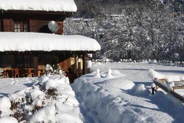 Bed and Breakfast La Luge D'antan Maison D'hôtes & Spa