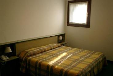 Szálloda Albergo Alla Campana