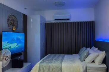 Lägenhetshotell Cozy Condo Home Along Edsa With A City View