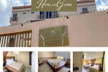 هتل La Gloria
