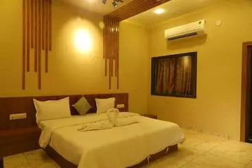 ホテル Iravati Resort