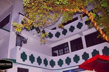 فندق Mount Pearl