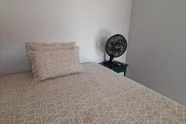 پانسیون Quarto Para Temporada