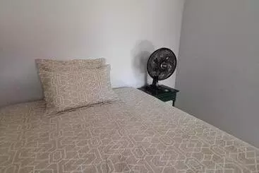 ペンション Quarto Para Temporada