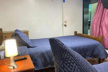 ペンション Amukan Lodge