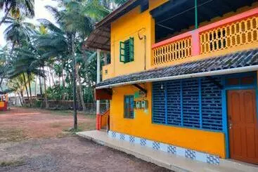 Totada Mane Farm House