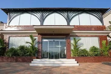 Otel Grand Continent Anjuna A Sarovar Portico Affiliate