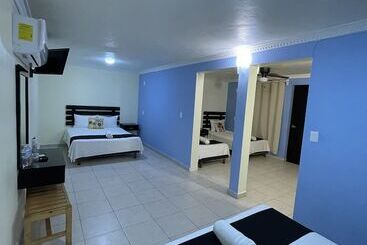 בית מלון כפרי Capital Center