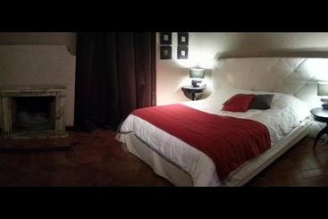 住宿加早餐  Casa Calicantus