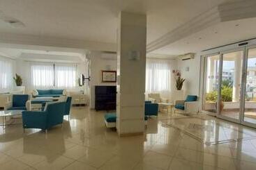 בית מלון כפרי Bikini