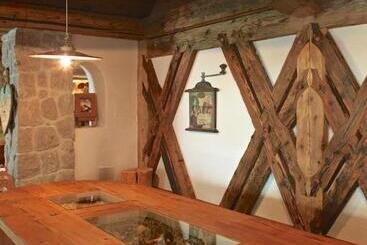 בית מלון כפרי Garnì Ladin