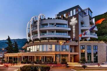 هتل Imperial Conference & Spa