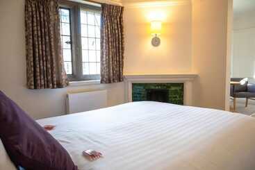 هتل Westminster College