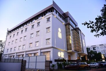 Hotel Grand Serene, Mysore