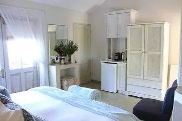 تختخواب و صبحانه Villa Blu Guesthouse