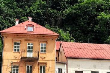 ホテル Penzión Cosmopolitan I