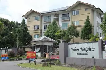 مُتل Natol Homestay   Kuching