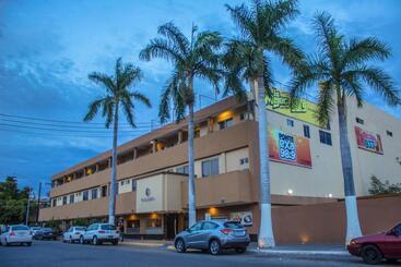 호텔 America Palacio