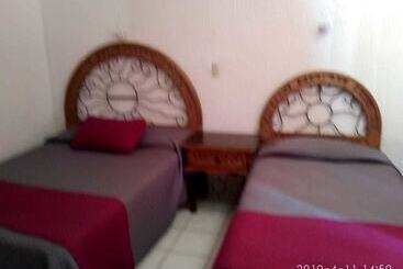 Hotelli Fiesta Portola